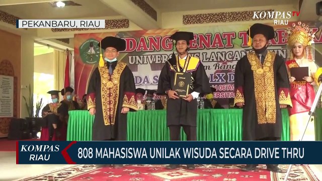 808 Mahasiswa Unilak Wisuda Secara Drive Thru