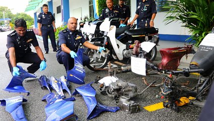 Teen bike thief caught in the act