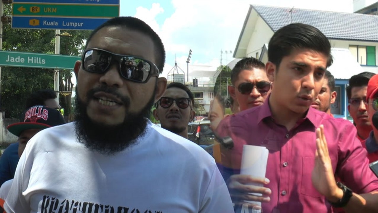 Papagomo lodges police report against Syed Saddiq