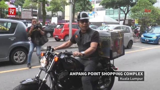 Ice cream in protest against beer fest