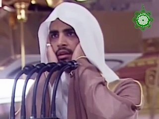 بجمال صوته يصدح من مكبرية الحرم النبوي لـ أذان الجمعة أنه الشيخ عمر سنبل