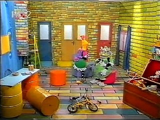 ... Na kraju ulice!, Danica, Vatrogasac Sam