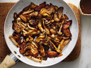 What Is Umami and What Does It Taste Like?