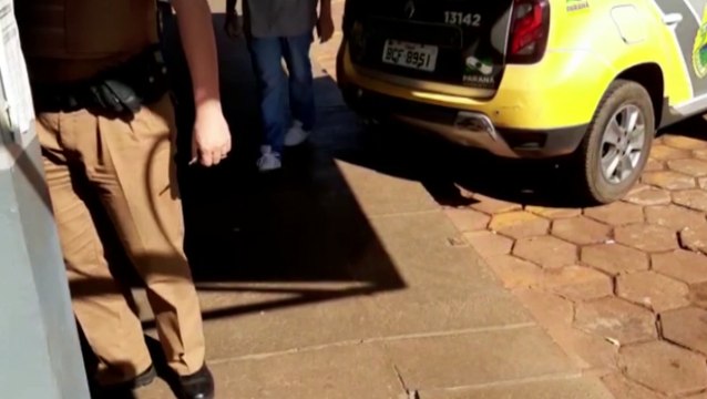 Jovem que é maior de idade envia fotos das partes íntimas para a irmã, que tem 12 anos, e é detido pela PM