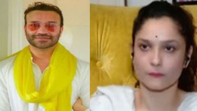 Sushant के लिए Ankita Lokhande को Boyfriend Vicky Jain ने दिया हौसला| FilmiBeat