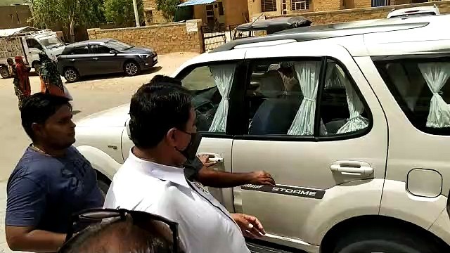 Video: मंत्री की तबीयत हुई नासाज, विधायक को ले जाना पड़ा अस्पताल