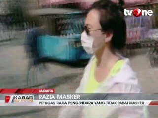 下载视频: Terjaring Razia Masker, Sejumlah Warga Protes