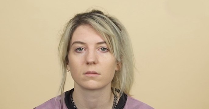 Violences conjugales : « il faut en parler » | Le Speech de la chanteuse Isia Marie