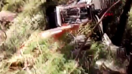 İş makinesiyle uçuruma yuvarlanan operatör yaşamını yitirdi