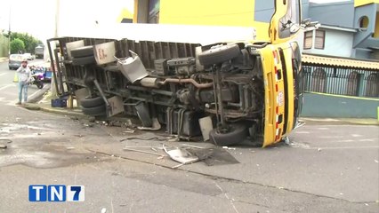 tn7-aparatoso-accidente-en-curridabat-070820