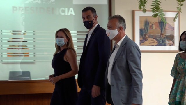 Sanchez se reúne con el presidente de Canarias en Lanzarote