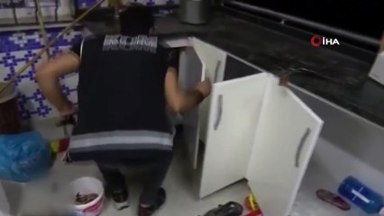 Gaziantep polisinden bağ evine film gibi sahte alkol operasyonu