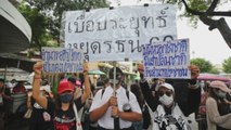 Detienen a dos organizadores de las protestas estudiantiles en Tailandia