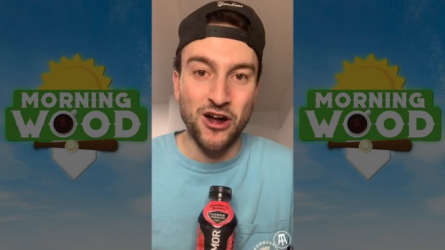 Morning Wood 8/7: Eloy Made The Worst Play We've Ever Seen, Aaron Boone Yelled About An Air Horn, Nick Markakis is Back, and the Braves Organist is a King- Presented By BODYARMOR