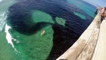 Ce n'est pas une marée noire mais bien un banc de poissons