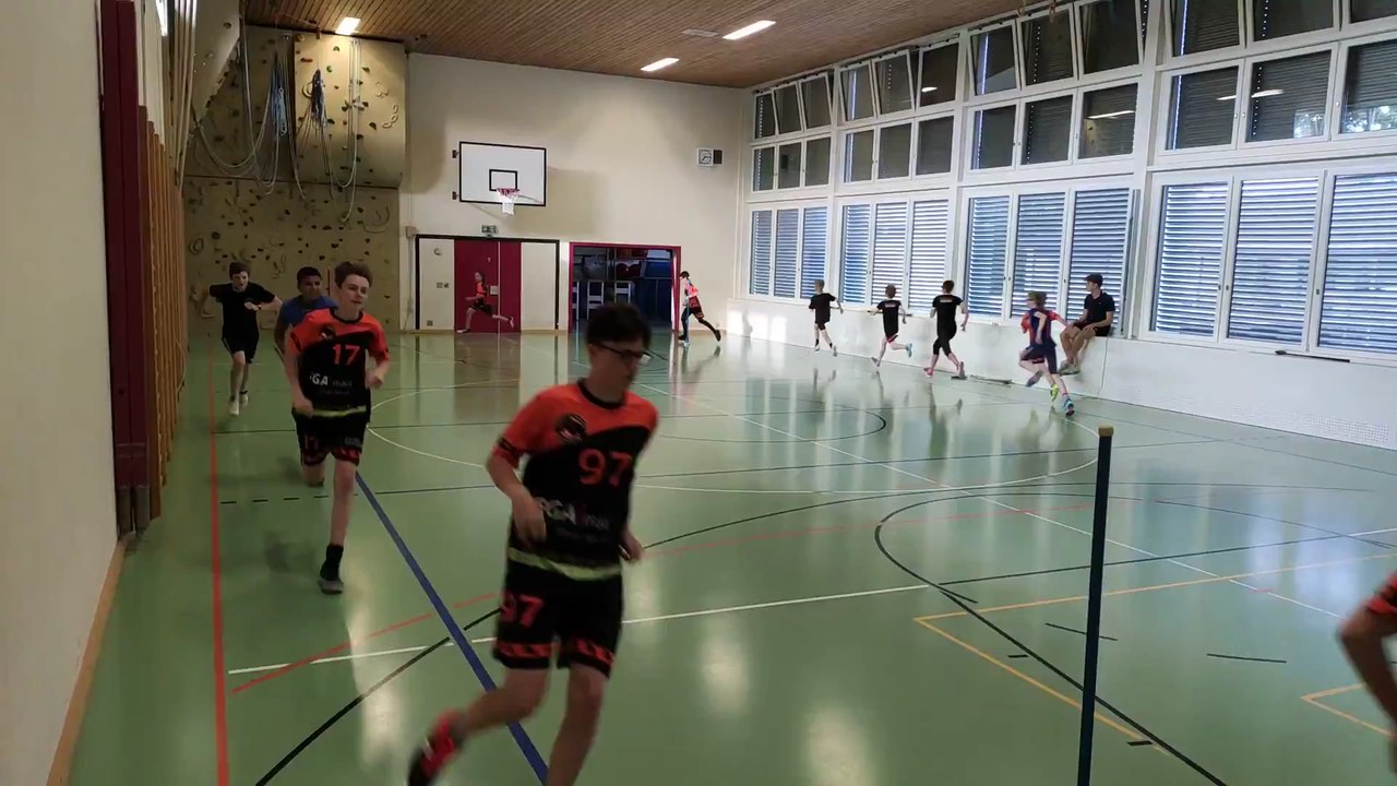 Verfolgungsjagd (Warmup-Clip)