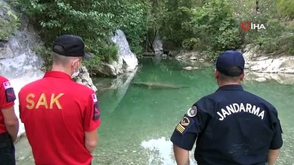 Yüzmek için kanyona giren genç hayatını kaybetti