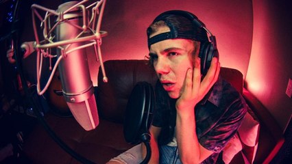 The Kid LAROI 'TELL ME WHY' (Live Performance) Open Mic