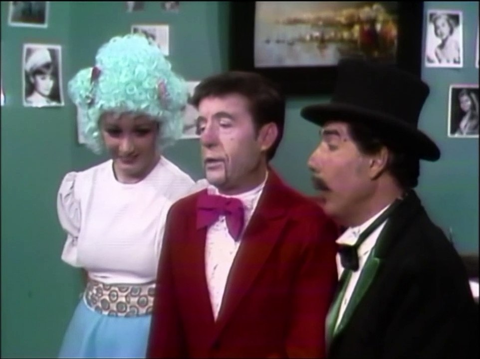 1973x01 - Um Boneco Muito Vivo / A Casa Mal Assombrada