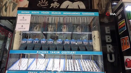 Altın fiyatları arttı, evlenecek çiftler gümüşe yöneldi