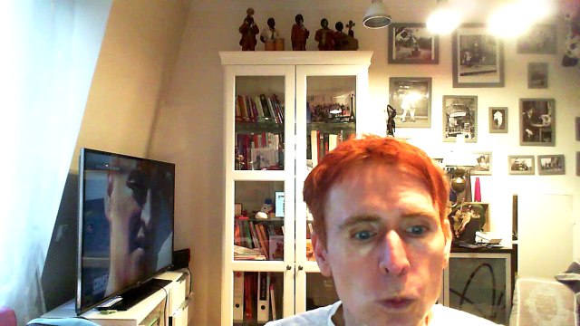 Wiwi égratigne dress down