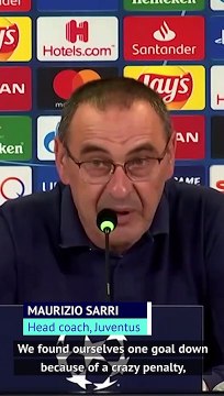 Sarri slams referee, but can't save Juve job