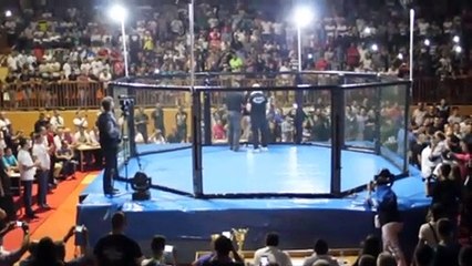 Kristijan Golubovic vs Adnan Nane Alic MASOVNA TUCA - INCIDENTI NOVI PAZAR