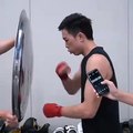 Un boxeador chino lanza 111 golpes en apenas 10 segundos