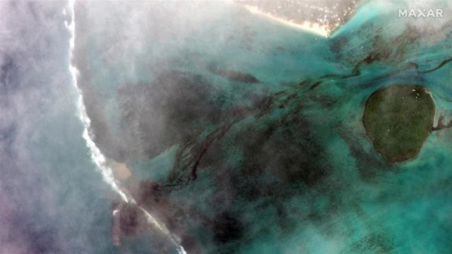 Mauritius declares emergency over oil spill from grounded ship