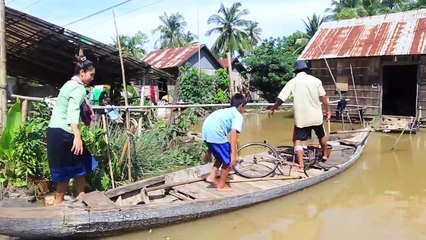 Fishing Fish in village and cooking Young Single Women in Small Pit
