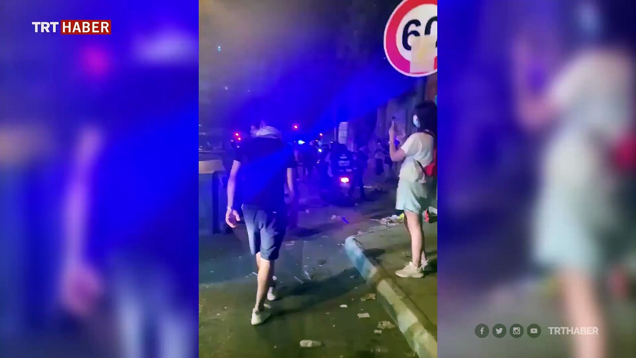 Lübnan'da sokaklar savaş alanına döndü