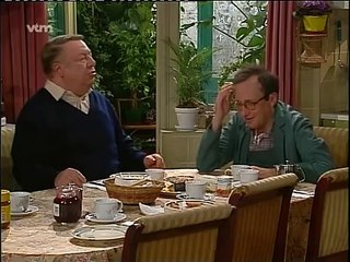 DE KOTMADAM - Seizoen 3 - Aflevering 8 - Italië