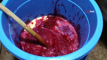 Bayburt’un çeyrek asırlık dondurmacısından 'tarhunlu dondurma'