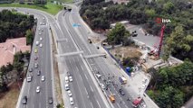 Çökme sonrası kapanan yolda kilometrelerce uzunlukta trafik oluştu