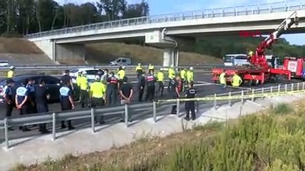 İstanbul'da yolcu otobüsü yoldan çıktı: 5 ölü, 25 yaralı