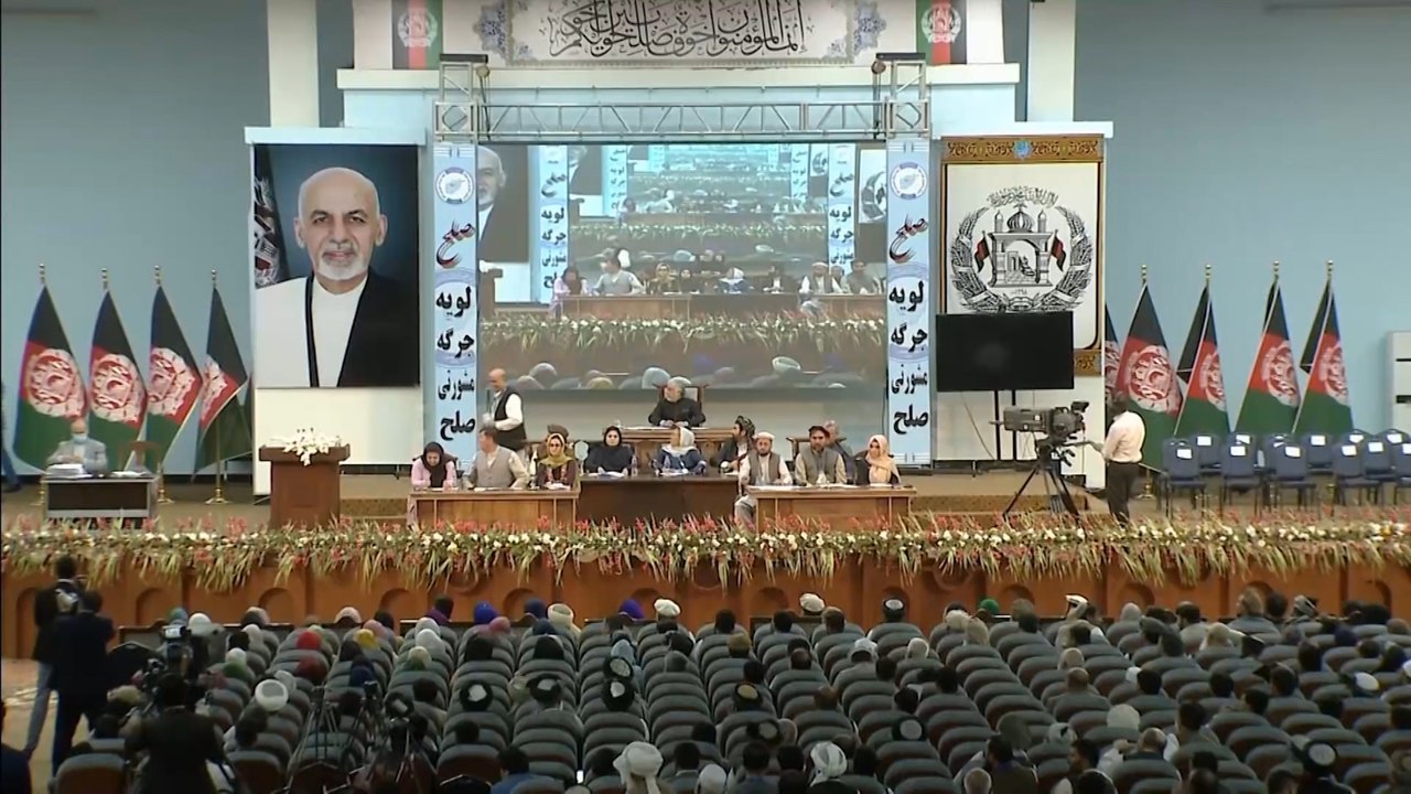 أفغانستان.. لويا جيرغا يوافق على إطلاق 400 من م...