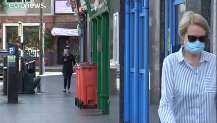 Covid-19 en Europe : reconfinement pour les uns, plage pour les autres