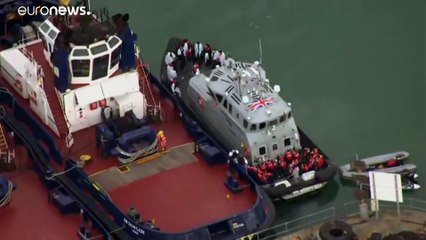 Reino Unido busca impedir el cruce de migrantes de Francia