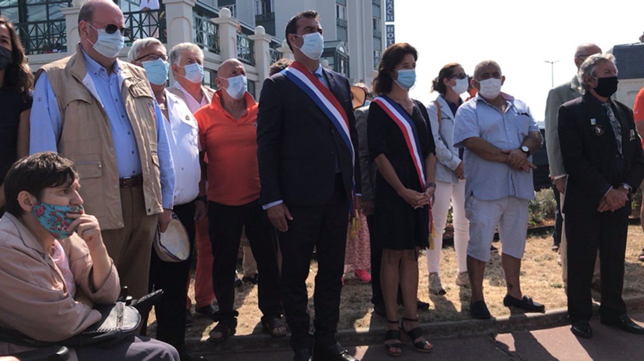Hommage aux marins péris en mer