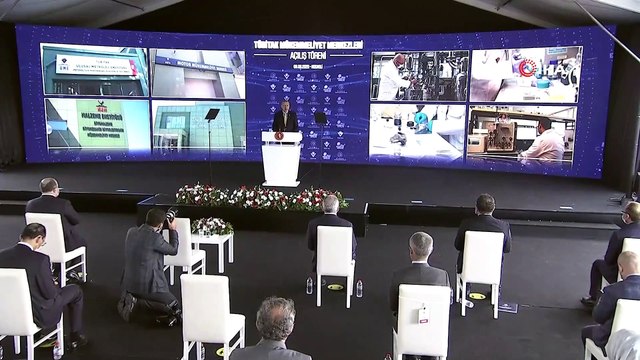 Cumhurbaşkanı Recep Tayyip Erdoğan, TÜBİTAK Mükemmeliyet Merkezi'nin açılış töreninde konuştu. 'Bilimsel araştırmalara ilgi duyan yetenekli evlatlarımıza bir müjde vermek istiyorum.' diyen Erdoğan, 'TÜBİTAK fen lisemiz inşallah 2021-2022