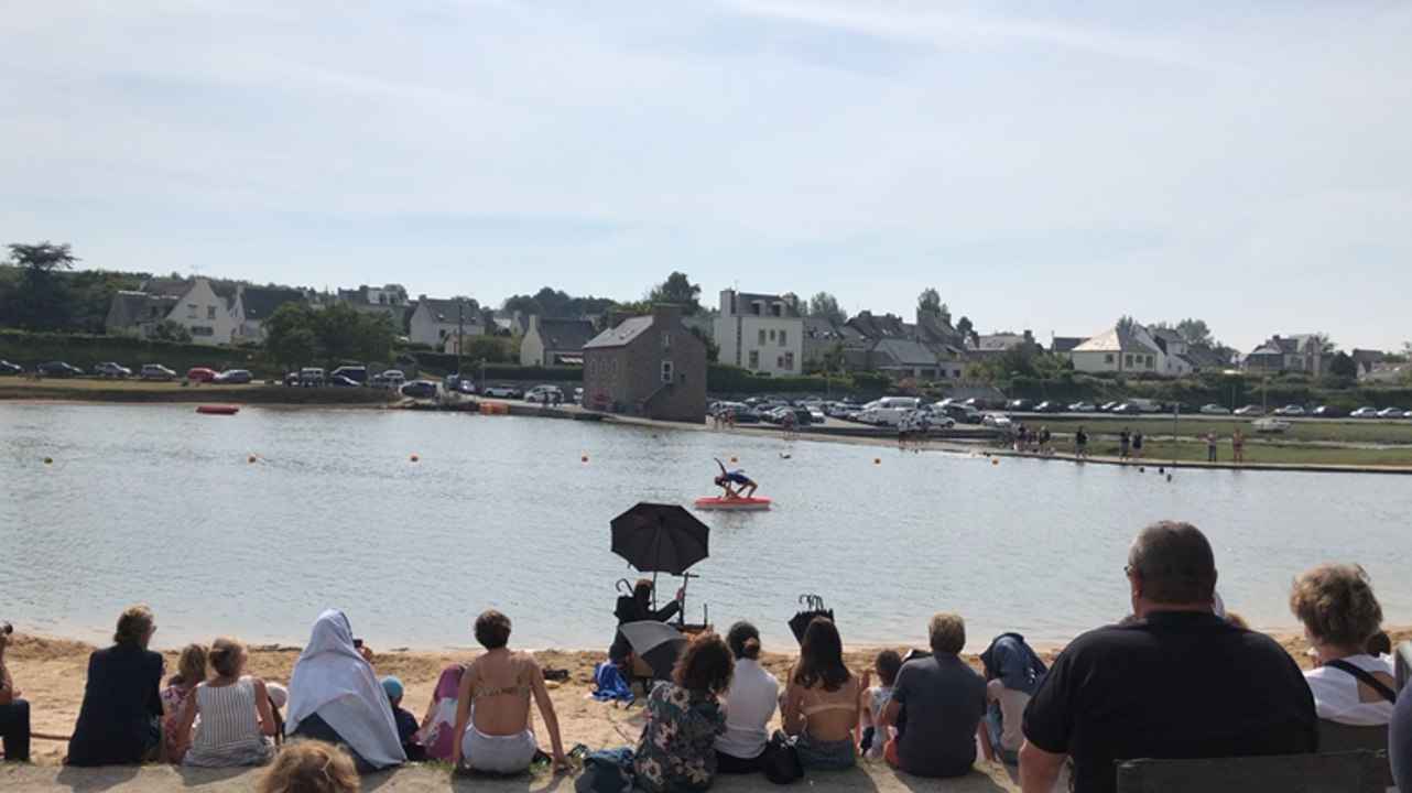 La compagnie des Fées Railleuses en spectacle à Poulafret