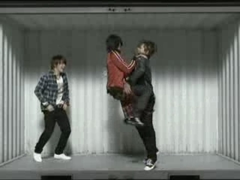 [CM] NEWS - RUSS-K-4 - YamaP + Koyama + Massuda