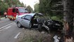 Accident spectaculaire à Jalhay: une voiture percute un arbre