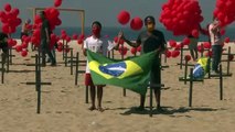 Lanzan mil globos en homenaje a los 100.000 muertos en Brasil durante la pandemia