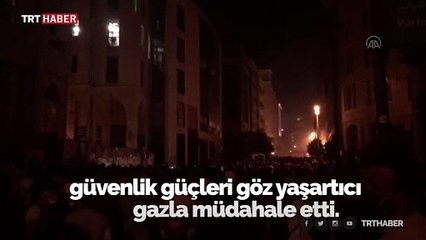 Beyrut'ta güvenlik güçlerinden göstericilere biber gazlı müdahale