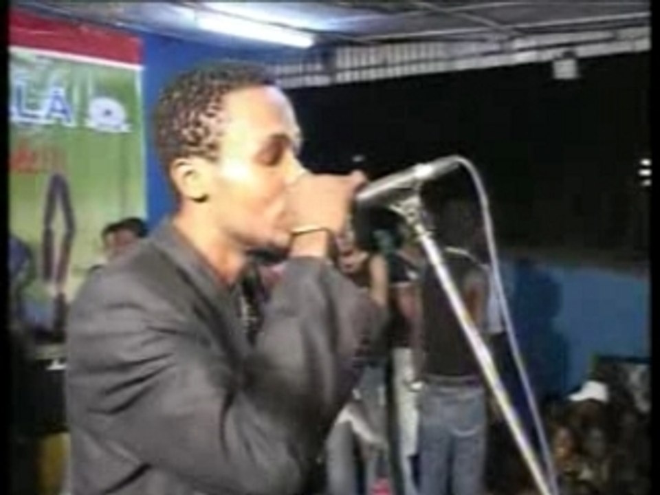 Comment se faire jeté quand on chant MAL