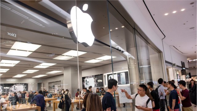 Apple Glass Could Replace AirPods