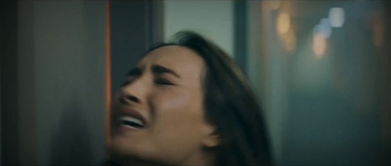 Fantasy Island (2020) - A Fateful Fire Scene