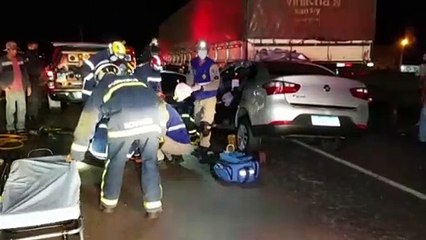 Download Video: Mulher morre em acidente de trânsito na BR-467, em Cascavel