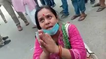 कानपुर में एक दिन में 15 मरीजों की मौत, कोरोना से पिता की मौत पर डीएम के पैरों पर गिर पड़ी बेटी